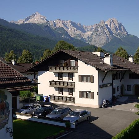 Hotel Garni Brunnthaler Garmisch-Partenkirchen Exterior photo